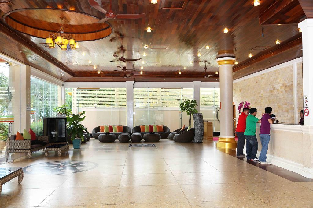 Serendipity Beach Resort Sihanoukville Exterior photo