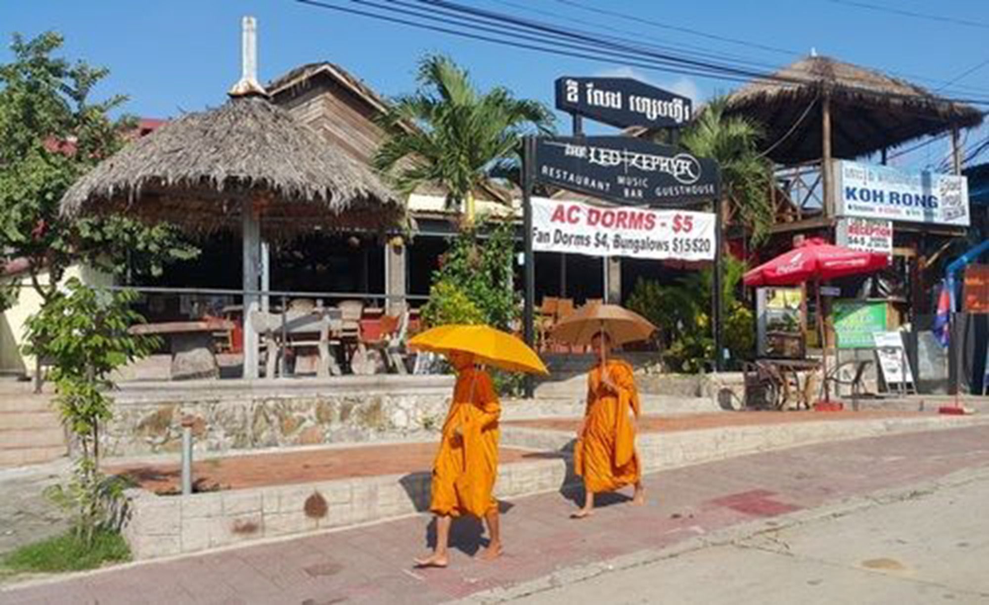 Serendipity Beach Resort Sihanoukville Exterior photo